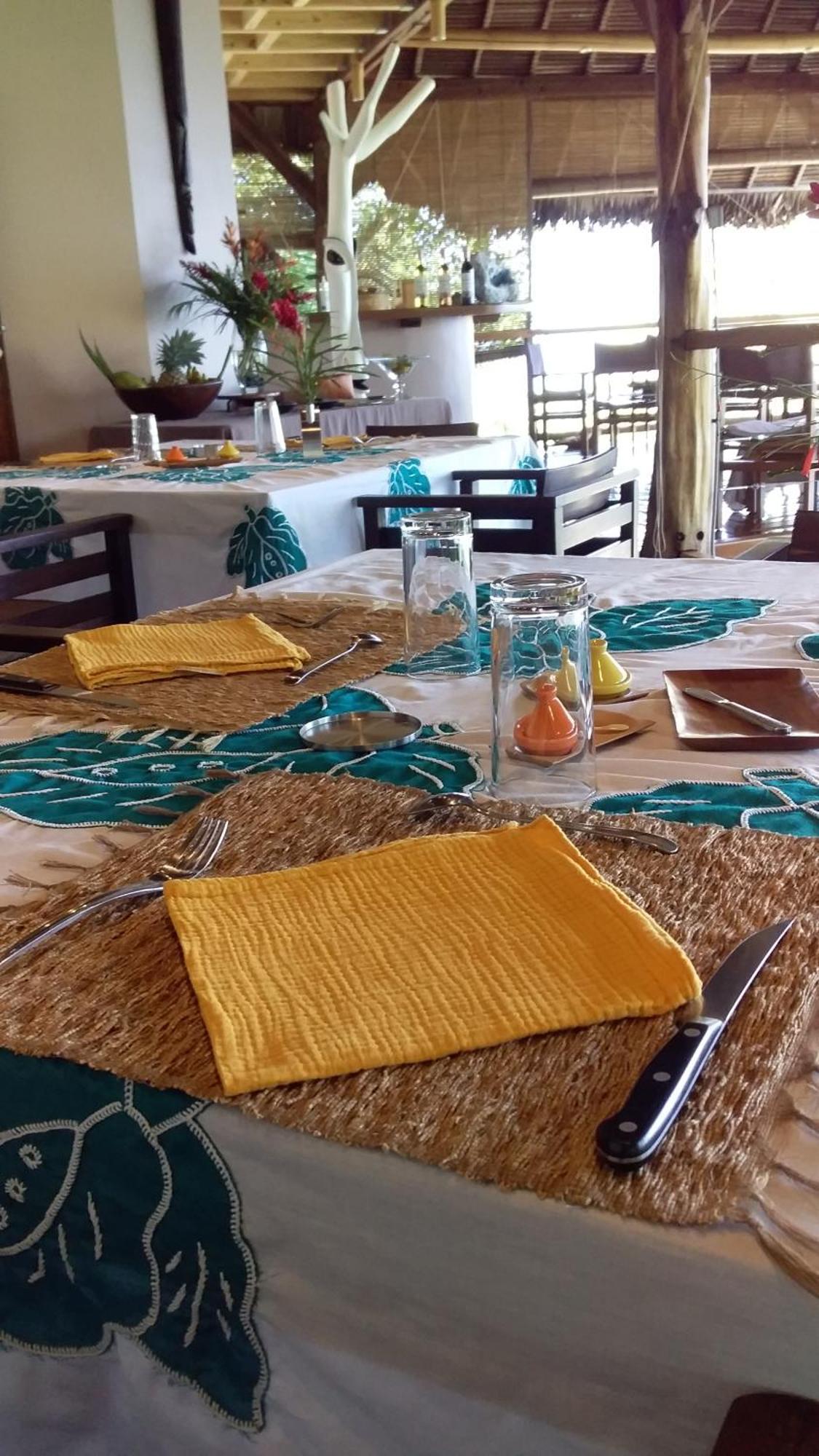 Coco Komba Lodge Nosy Komba Екстер'єр фото