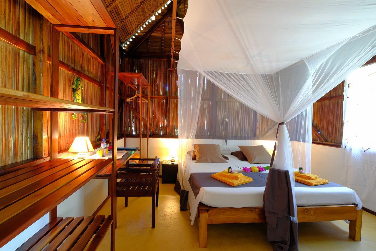 Coco Komba Lodge Nosy Komba Екстер'єр фото